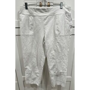 Zenergy by Chico's White Lace Hem Cropped Pants Capris Size 2 L